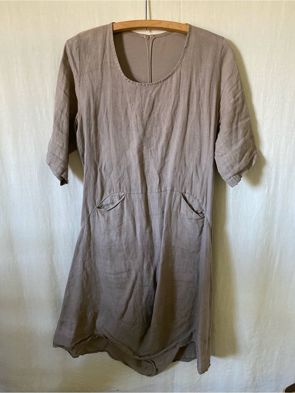 Taupe Grey Linen Scoop Neck Women's Dress - Lagenlook - Medium - Relaxed